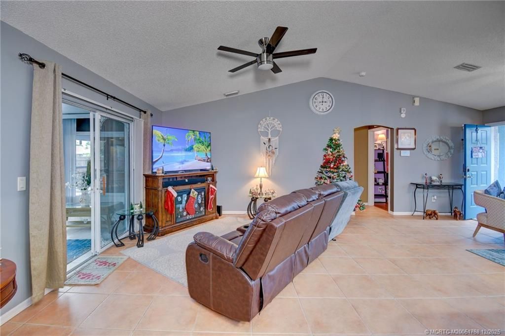 2474 SE Marseille Street, Port Saint Lucie, FL 34952 Photo