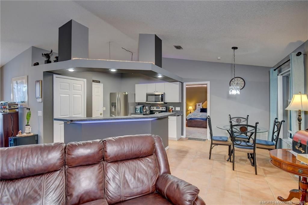 2474 SE Marseille Street, Port Saint Lucie, FL 34952 Photo