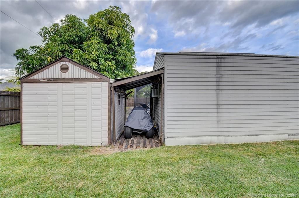 2474 SE Marseille Street, Port Saint Lucie, FL 34952 Photo