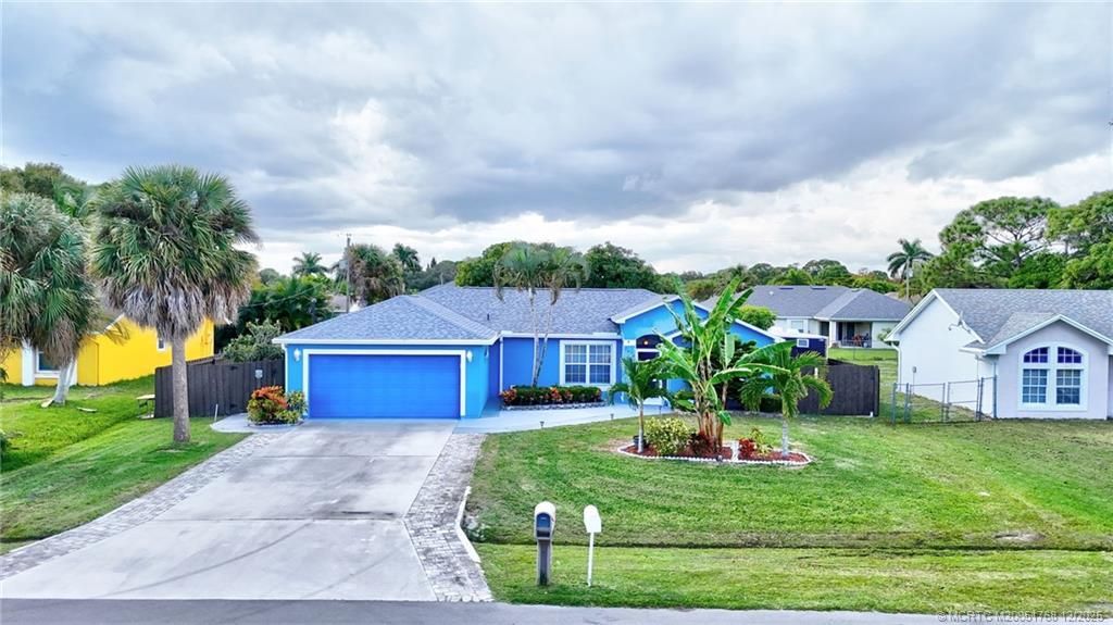 2474 SE Marseille Street, Port Saint Lucie, FL 34952 Photo