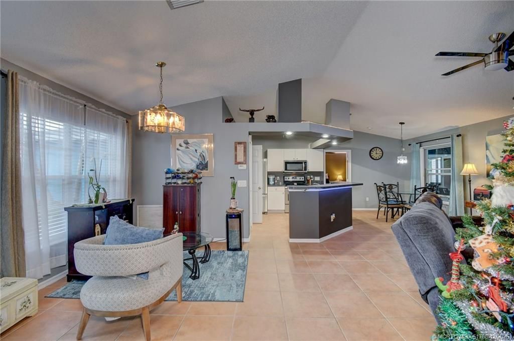 2474 SE Marseille Street, Port Saint Lucie, FL 34952 Photo