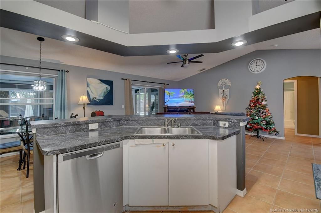 2474 SE Marseille Street, Port Saint Lucie, FL 34952 Photo