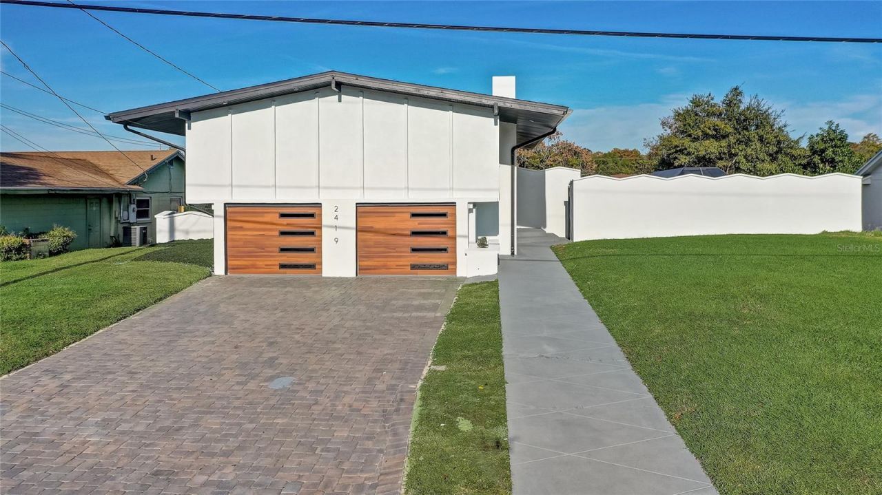 2419 Caribbean Court, Orlando, FL 32805 Photo