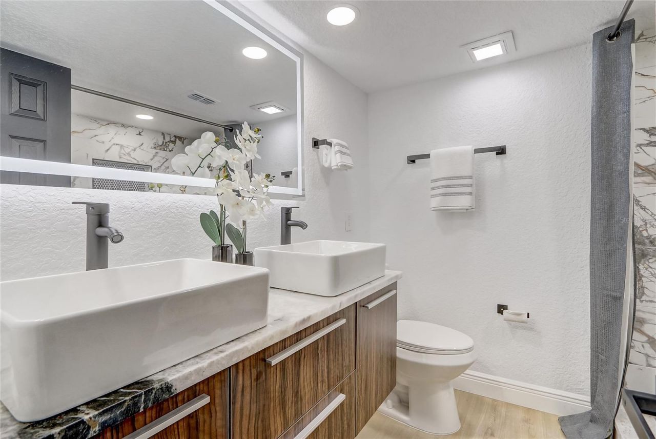 2419 Caribbean Court, Orlando, FL 32805 Photo