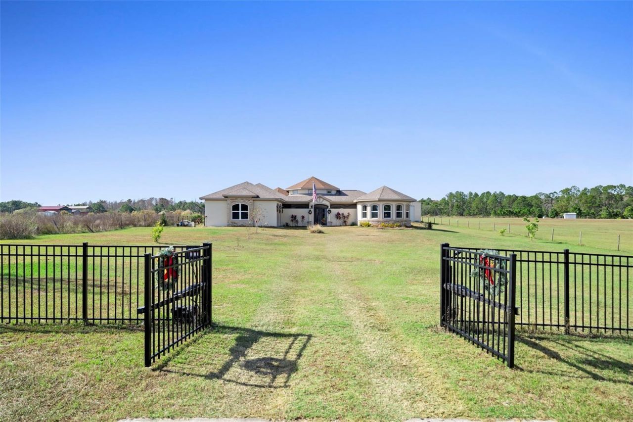 13023 Sweet Hill Road, Polk City, FL 33868 Photo