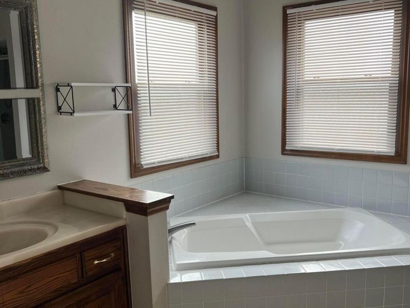 149 Trail Edge Circle, Powell, OH 43065 Photo 14