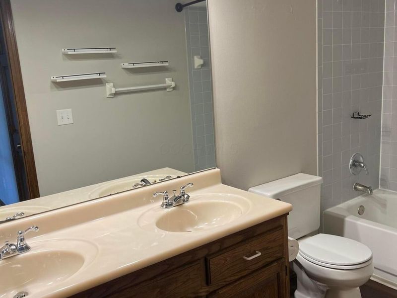 149 Trail Edge Circle, Powell, OH 43065 Photo 19