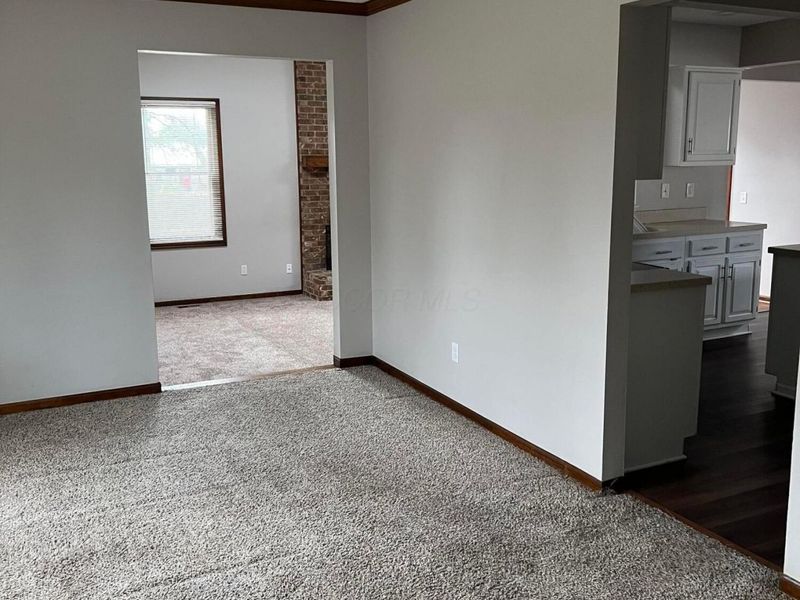 149 Trail Edge Circle, Powell, OH 43065 Photo 6