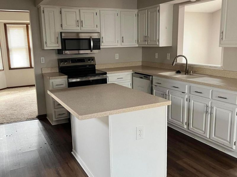 149 Trail Edge Circle, Powell, OH 43065 Photo 8