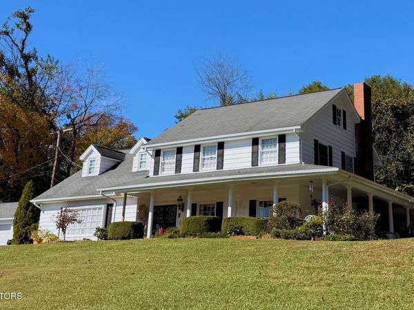 2917 Brabson Drive, Knoxville, TN 37918