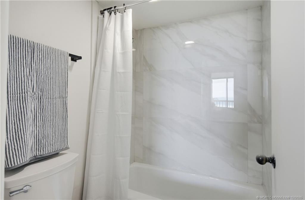 8880 S Ocean Drive, Unit 409, Jensen Beach, FL 34957 Photo