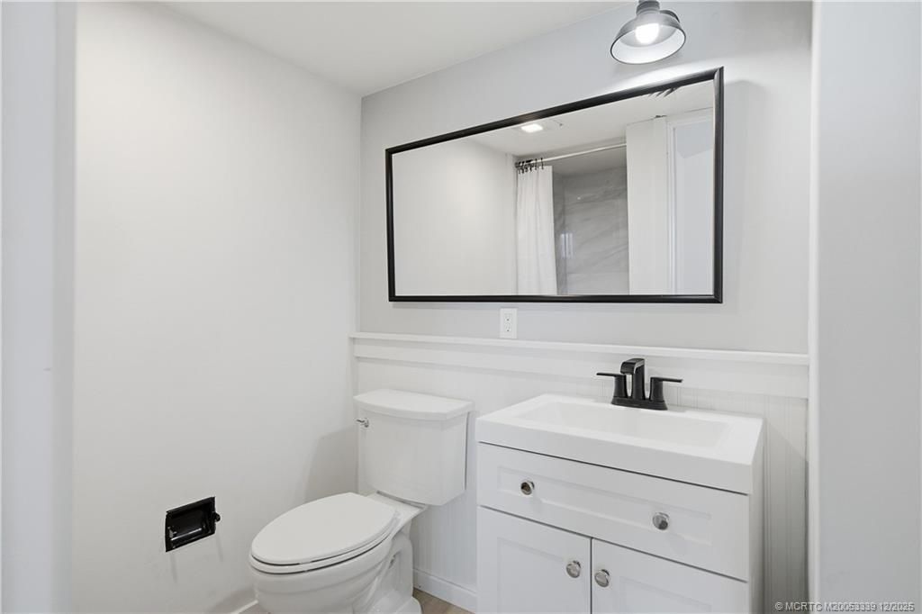 8880 S Ocean Drive, Unit 409, Jensen Beach, FL 34957 Photo