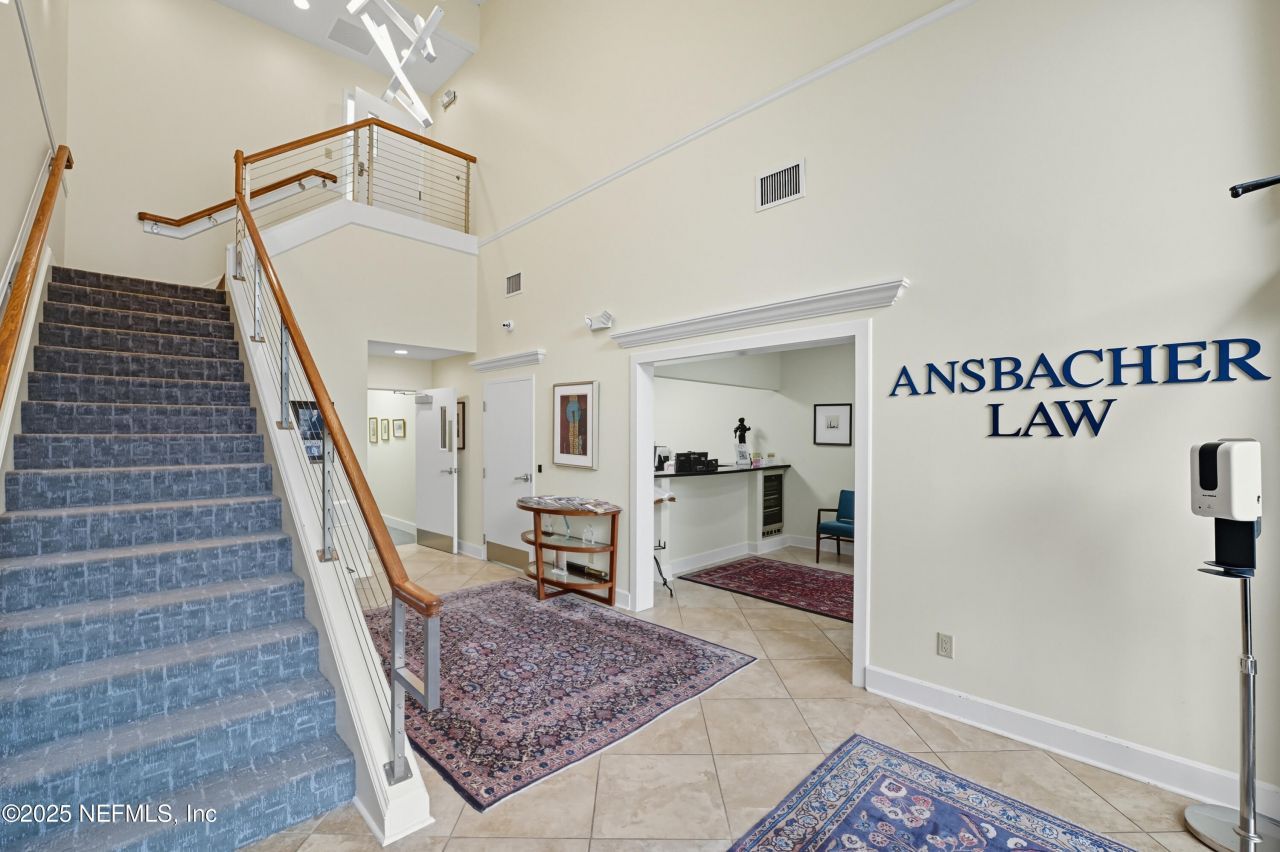 8818 Goodbys Executive Drive, Jacksonville, FL 32217 Photo