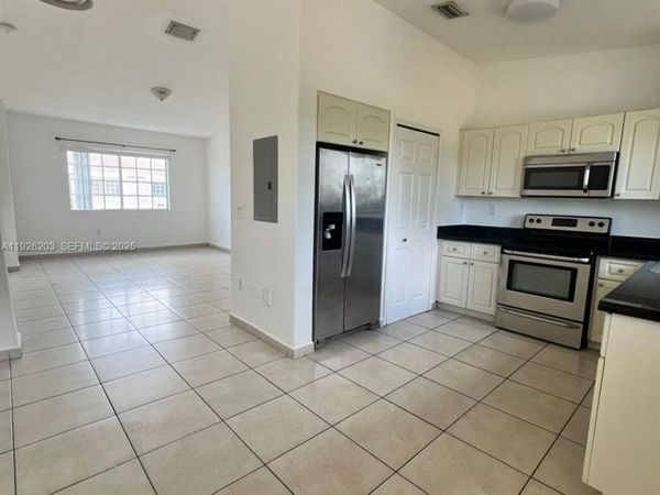 7281 NW 174th Ter, Unit 204, Hialeah, FL 33015