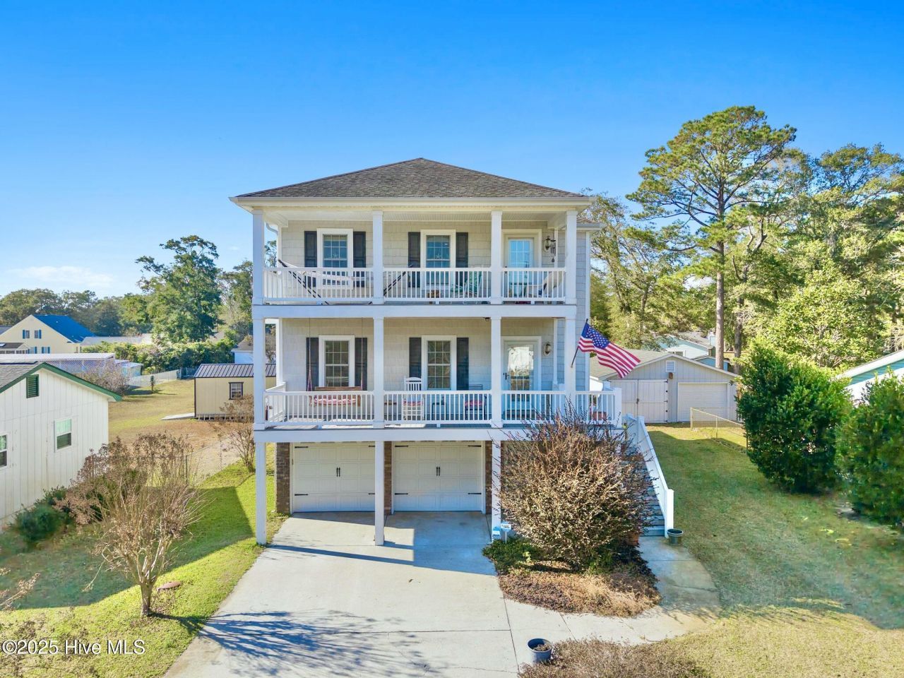 1124 Park Road Sw, Sunset Beach, NC 28468 Main Photo