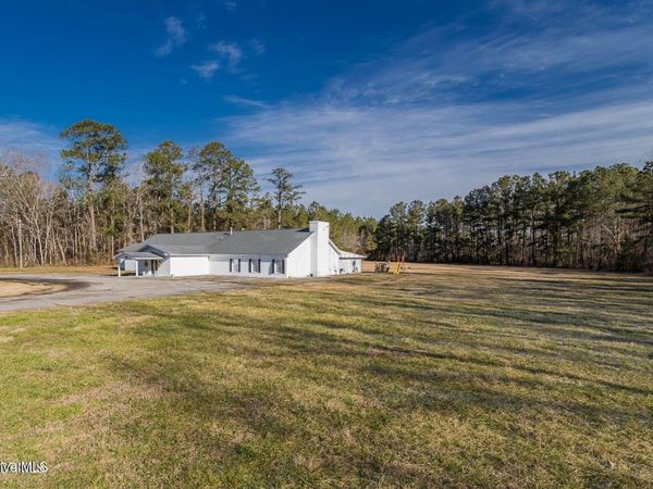 2101 Highway 58, Trenton, NC 28585