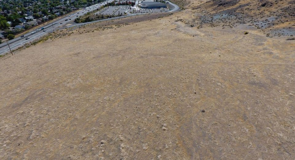 5625 Pyramid Way, Sparks, NV 89436 Photo