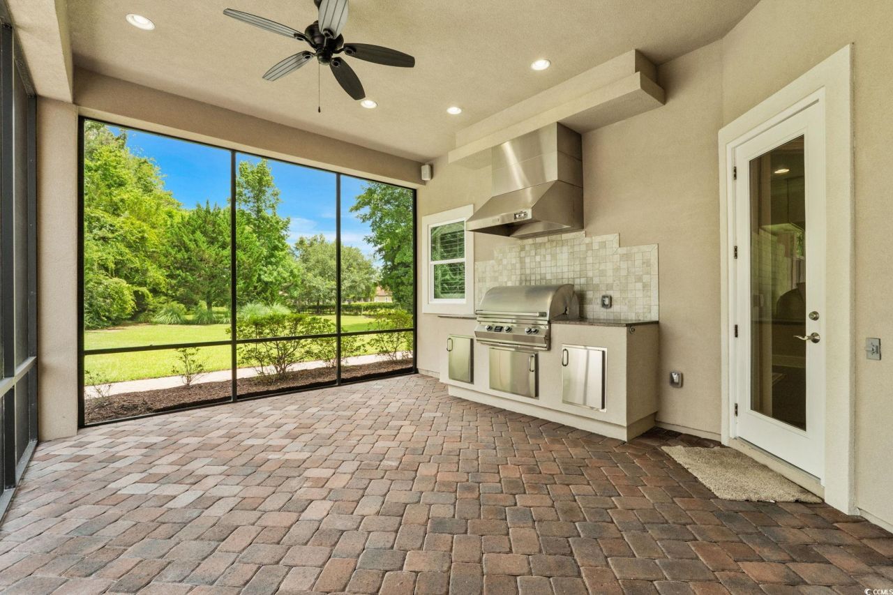 9590 Bellasera Circle Photo 26