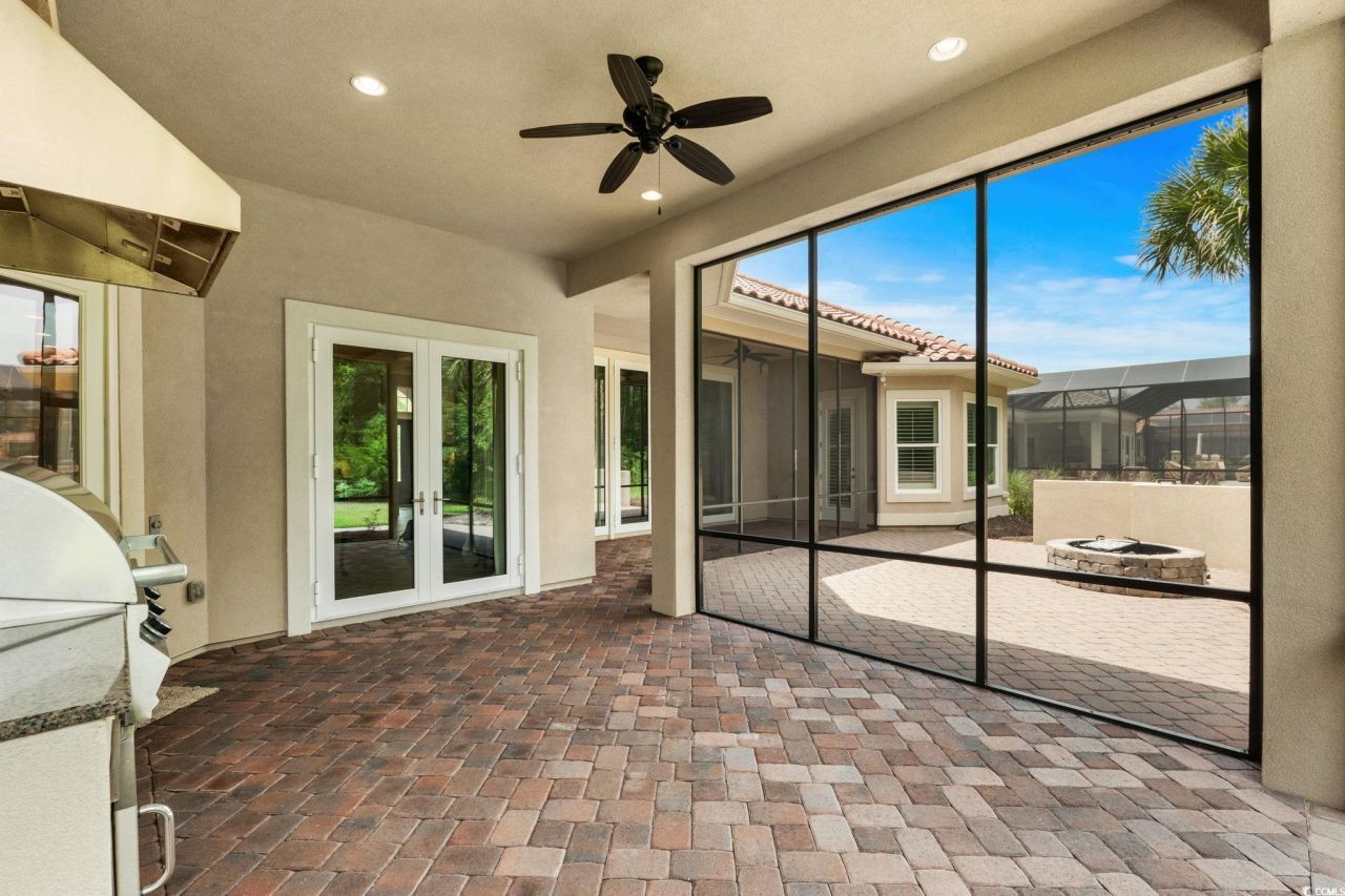 9590 Bellasera Circle Photo 27