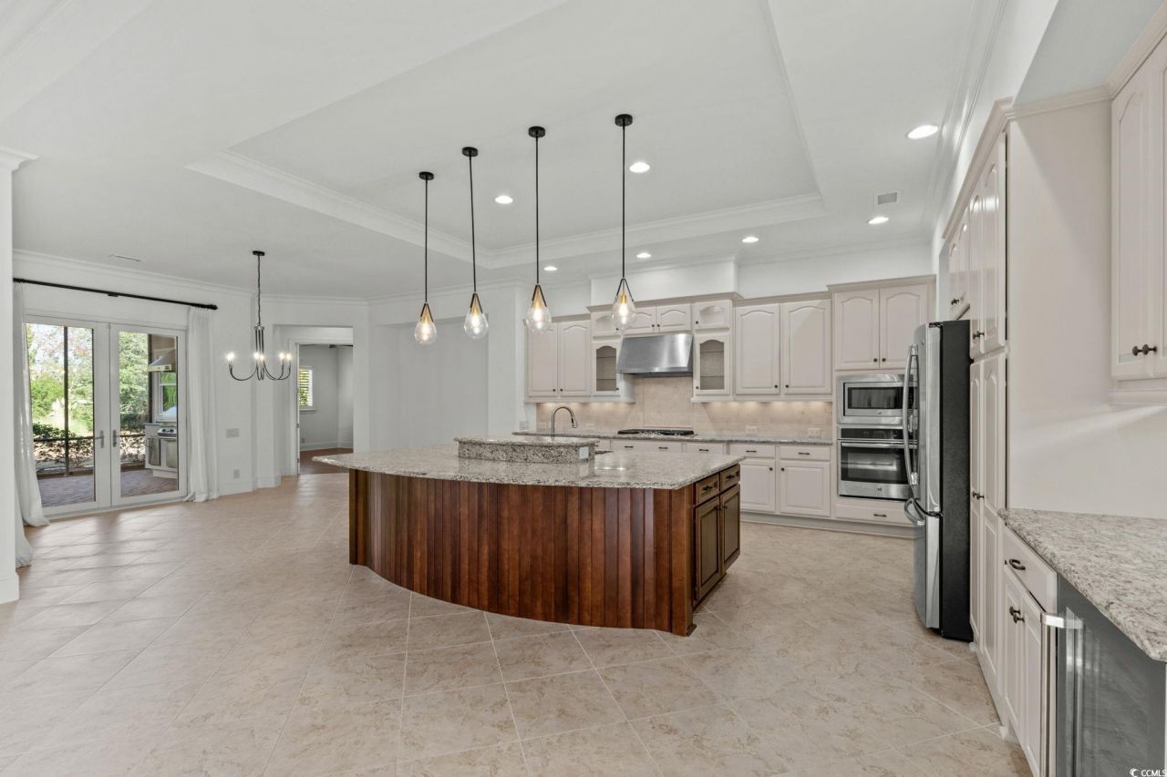 9590 Bellasera Circle Photo 8