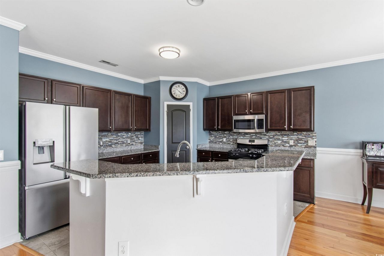 1635 Sapphire Dr. Photo 9