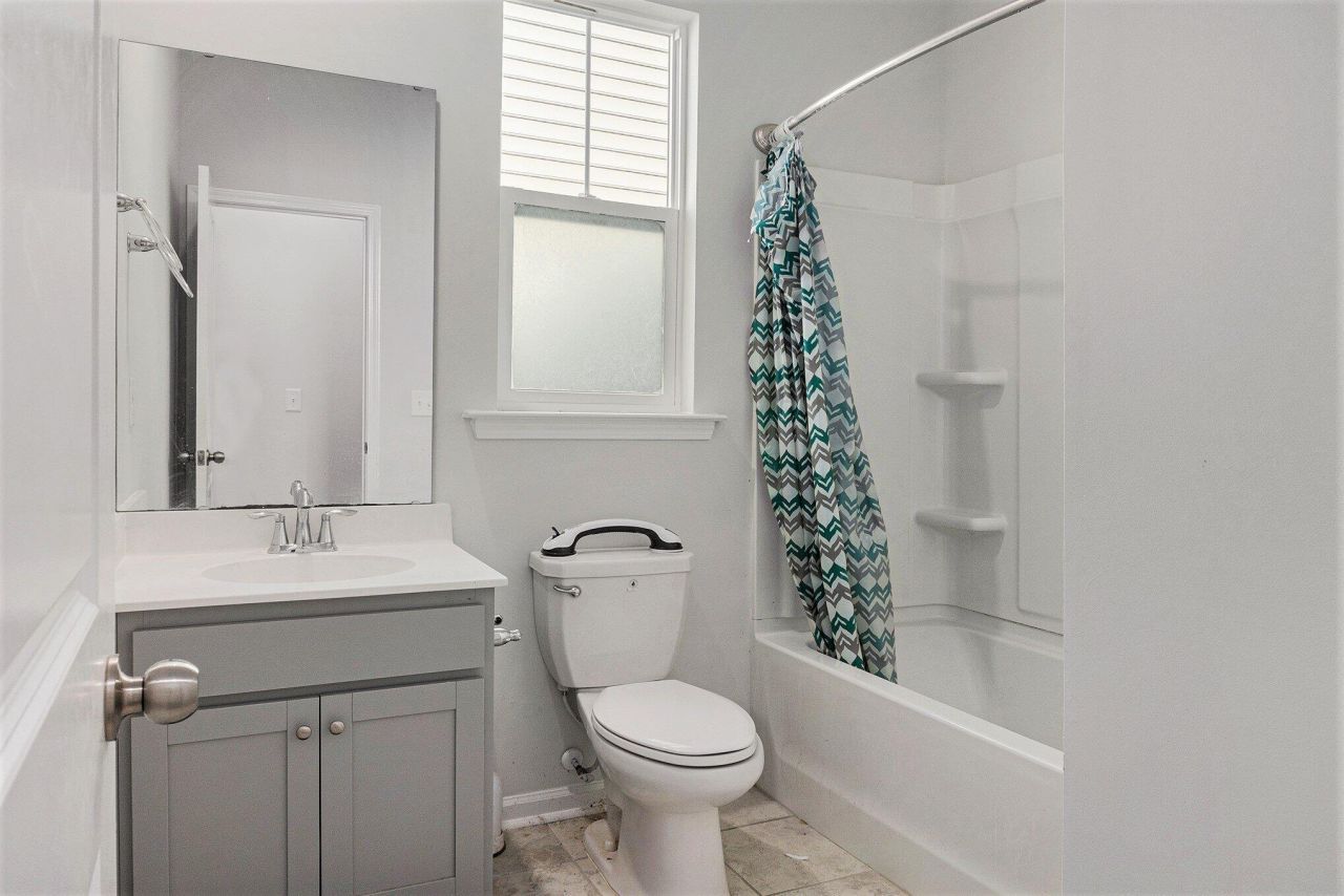 511 Squire Pope Road Photo 15