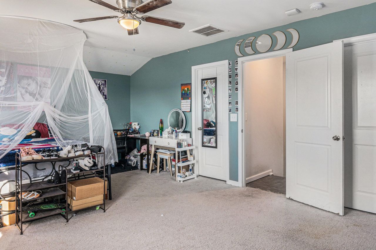 511 Squire Pope Road Photo 23