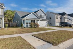 511 Squire Pope Road photo 4