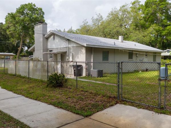 715 BALLARD STREET, ALTAMONTE SPRINGS, FL 32701