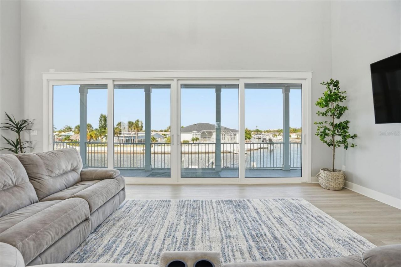 4065 Rudder Way, New Port Richey, FL 34652 Photo