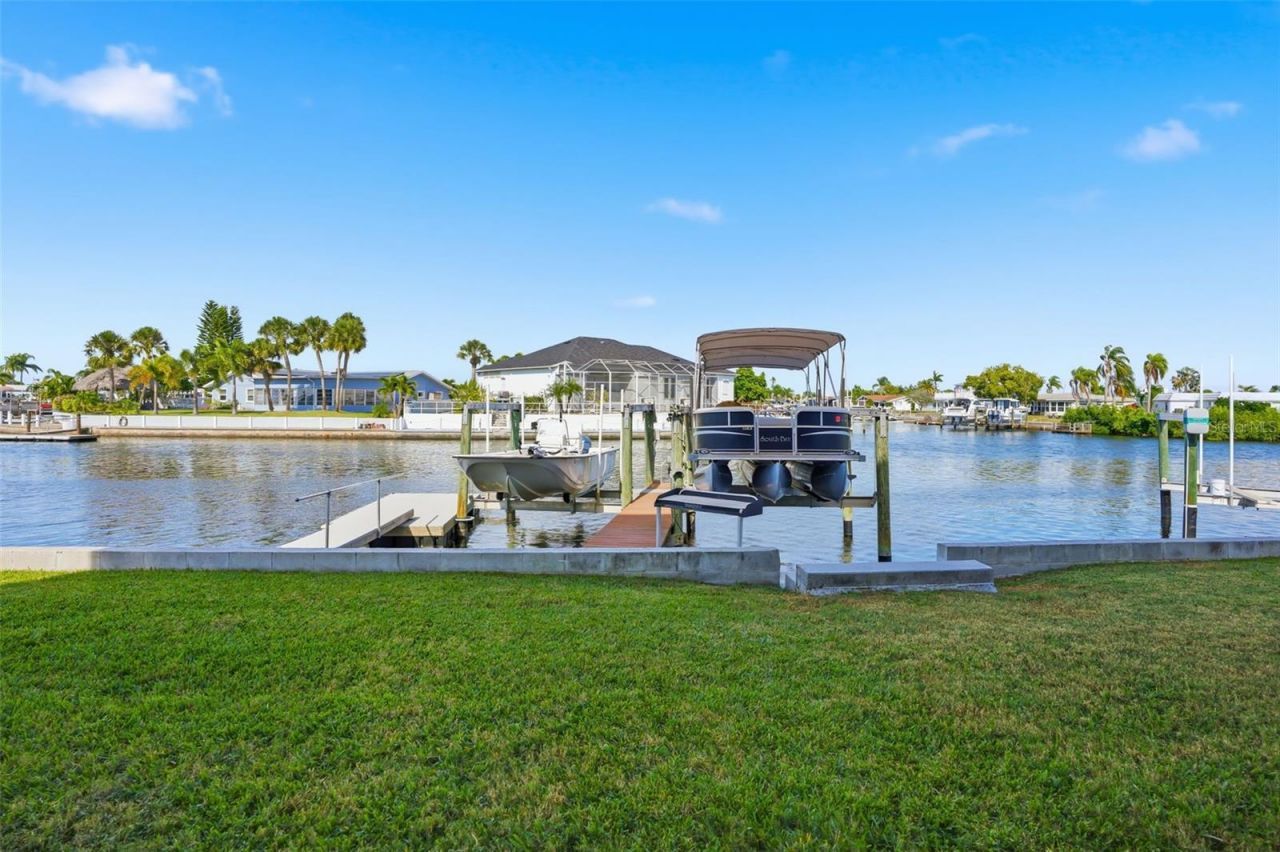 4065 Rudder Way, New Port Richey, FL 34652 Photo