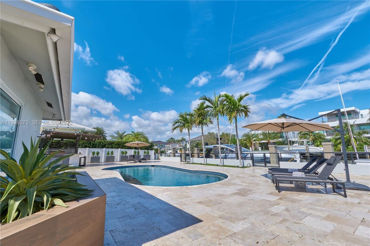 1601 SE 11th St, Fort Lauderdale, FL 33316 Photo