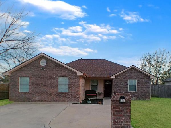 1806 SE 15th Street, Mineral Wells, TX 76067