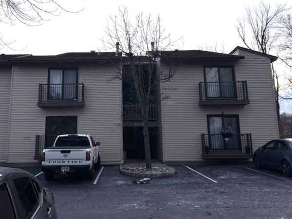 314 Spruce Hills Dr, Glen Gardner, NJ 08826