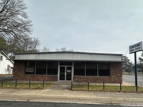 405 N Center Street, Lonoke, AR 72086