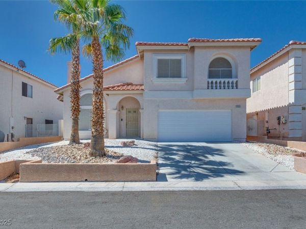 1551 Echo Falls Avenue, Las Vegas, NV 89183