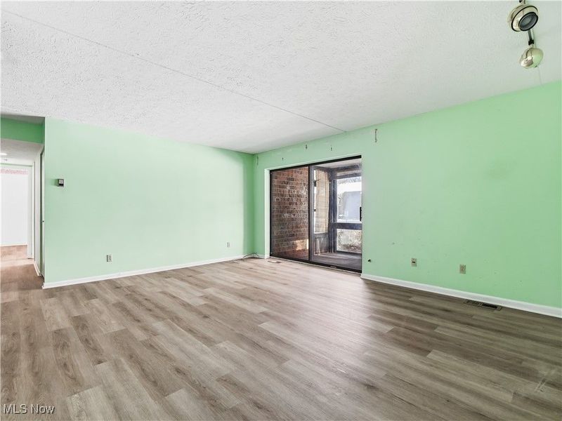 22968 Maple Ridge Road, Unit 103, North Olmsted, OH 44070 Photo 4