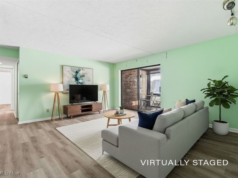 22968 Maple Ridge Road, Unit 103, North Olmsted, OH 44070 Photo 5