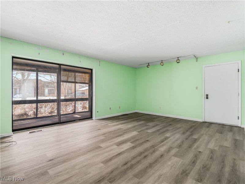 22968 Maple Ridge Road, Unit 103, North Olmsted, OH 44070 Photo 6