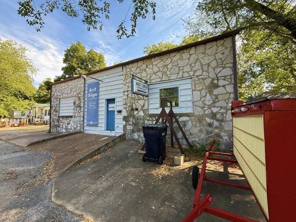 814 Bayou Street, Batesville, AR 72501