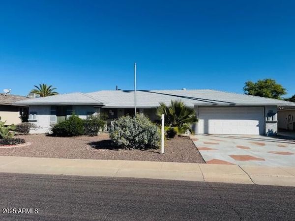 9322 W HIDDEN VALLEY Circle N, Sun City, AZ 85351