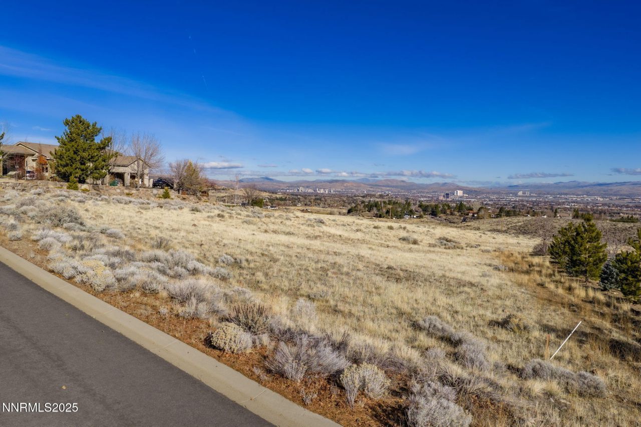 390 Questa Court, Reno, NV 89511 Photo