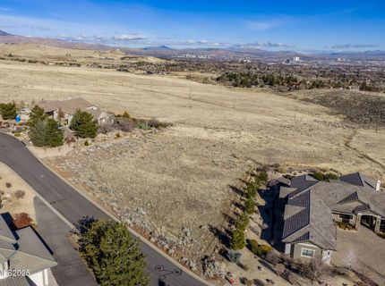 390 Questa Court, Reno, NV 89511 Photo