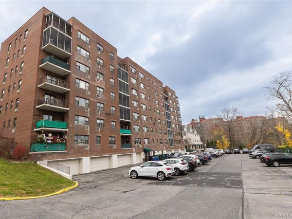 266 Pelham Road, Unit 4H, New Rochelle, NY 10805