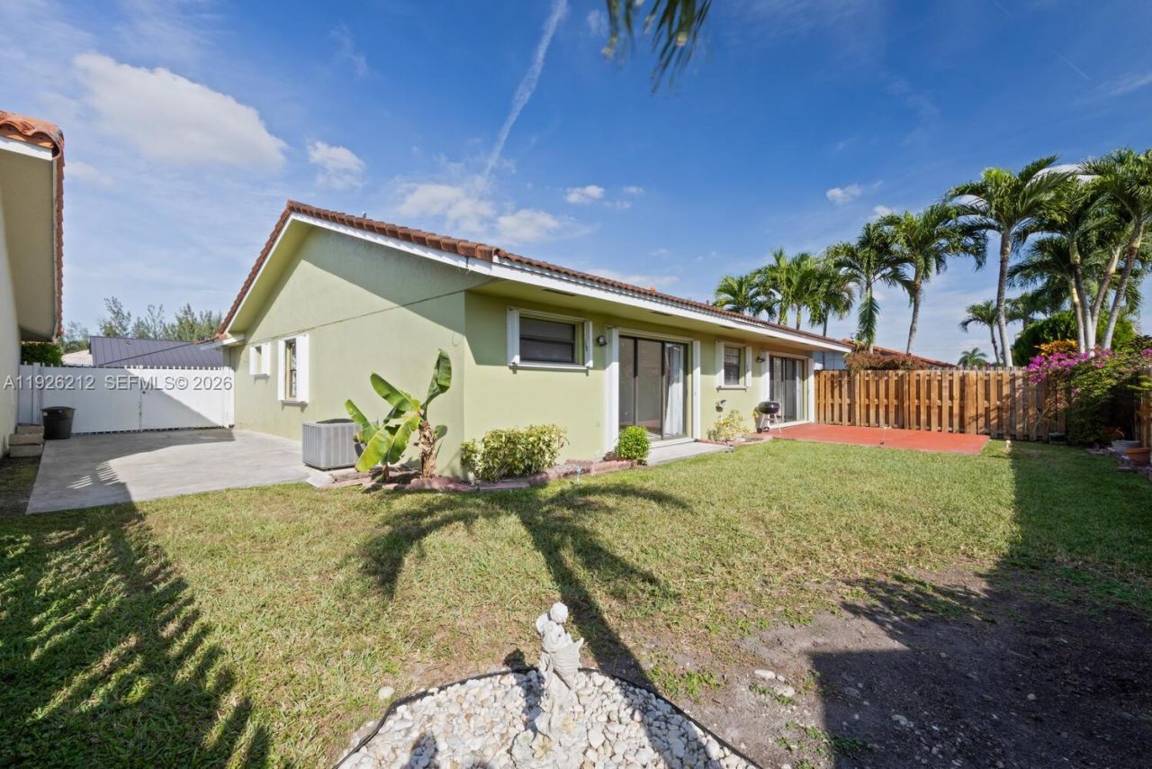 12770 NW 11th St, Miami, FL 33182 Photo