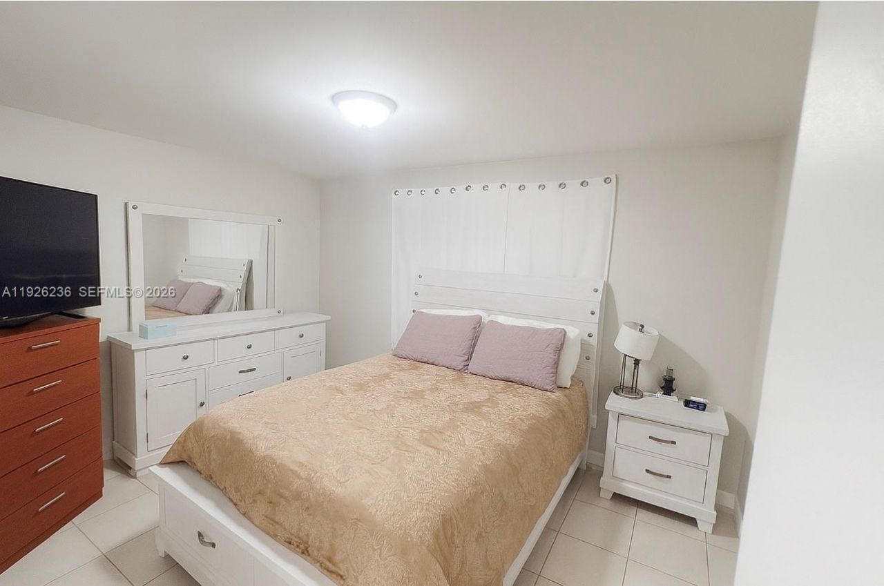 2275 SW 15th St, Miami, FL 33145 Photo