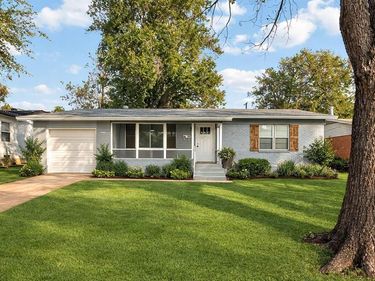 10042 Brockbank Drive, Dallas, TX 75229