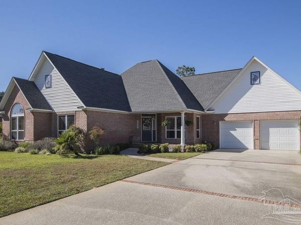 1505 Kings Rd, Cantonment, FL 32533