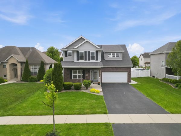 9163 W 103rd Street, St. John, IN 46373