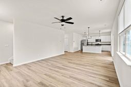 331 Picnic Basket Pl. photo 4